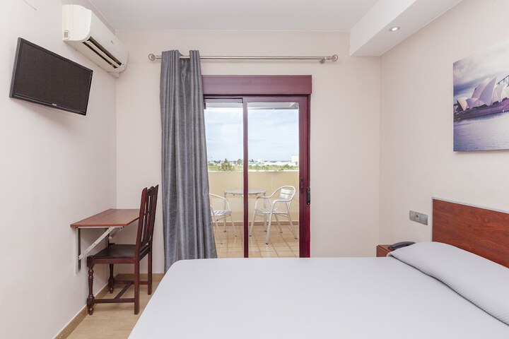 Room 20 of 39
