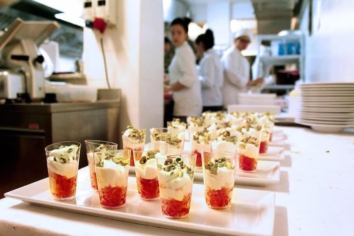Dining 10 of 20