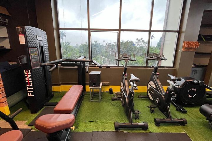 Health and Fitness 28 of 53
