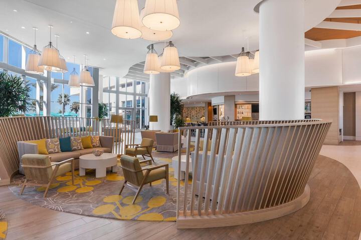 Hotel Lobby