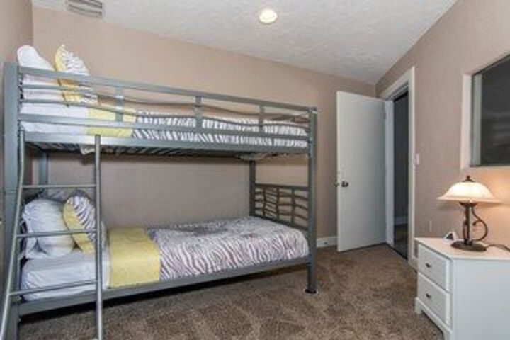 Room 36 of 150