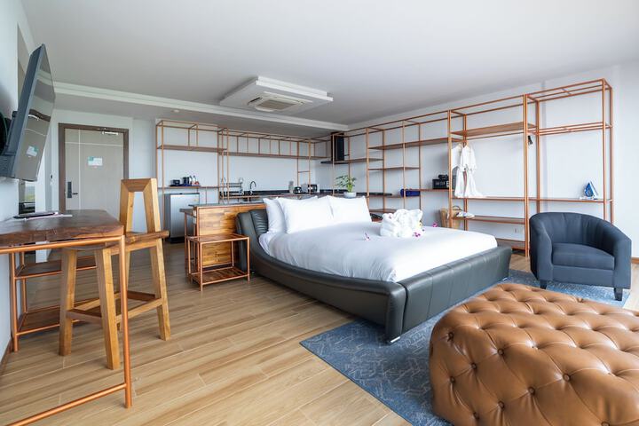 Room 87 of 336