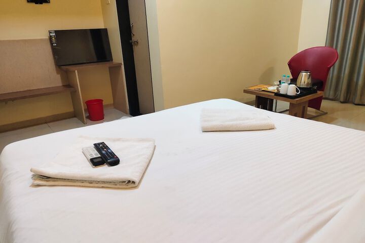 Room 5 of 22
