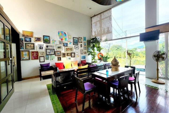 Room 43 of 115