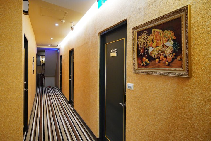 Ballroom/Hall 61 of 66