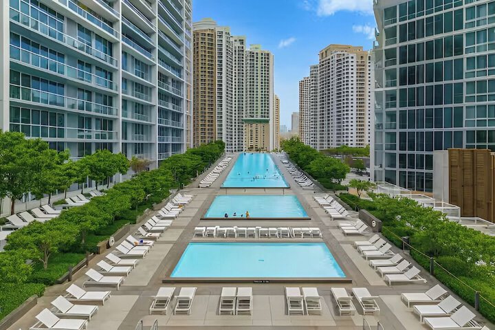 Pool 88 of 110