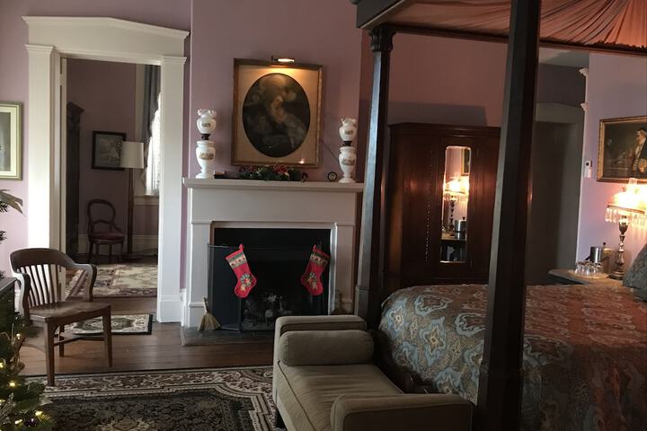 Room 46 of 109