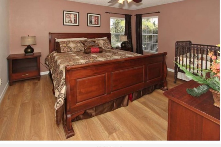 Room 3 of 17