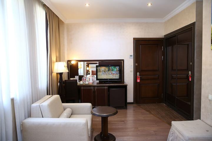 Room 60 of 122