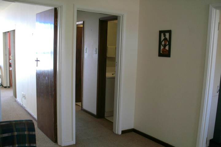 Room 5 of 34