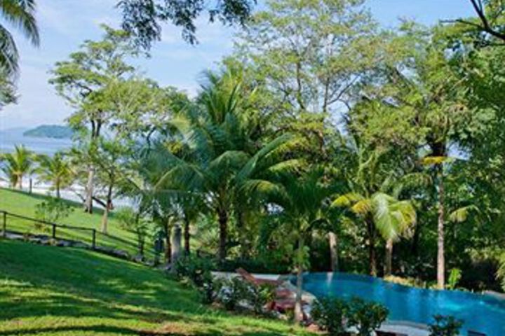 Pool 61 of 83