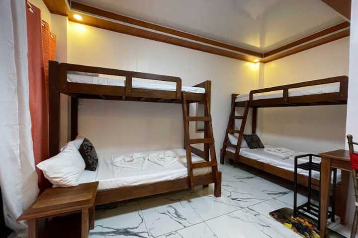 Room 21 of 63