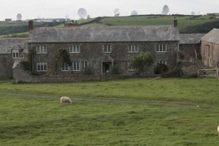 Stowe Barton Bed & Breakfast
