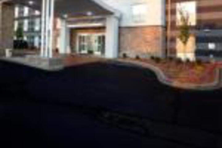 Fairfield Inn & Suites by Marriott Louisville Airport