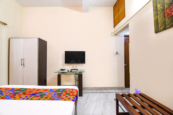 Room 18 of 33