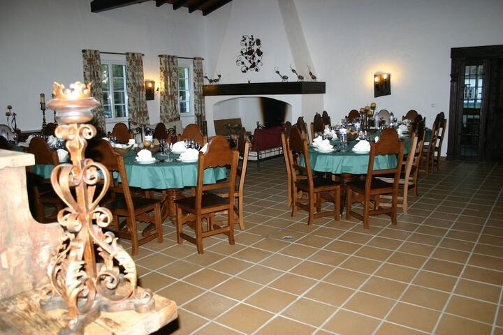Dining Photos