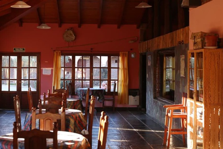 Dining Photos