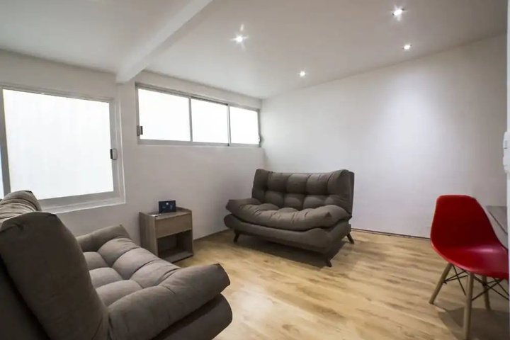 Room 5 of 13