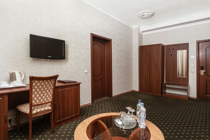 Room 18 of 47