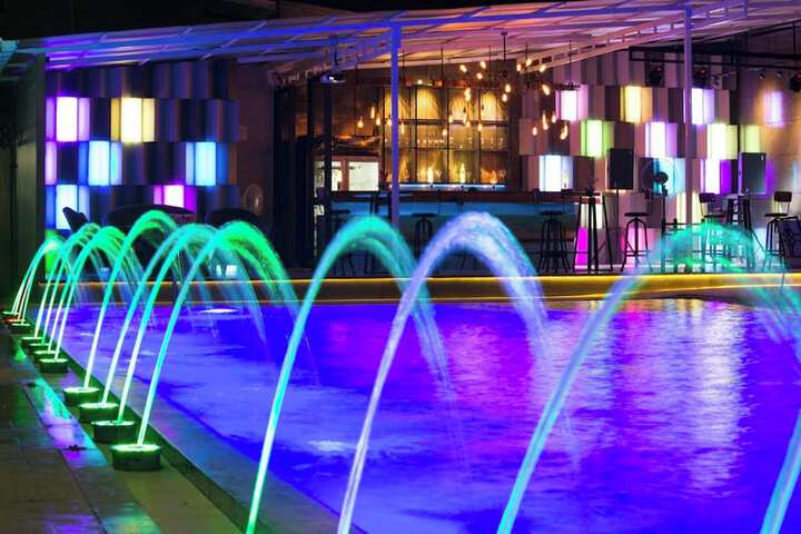 Pool 55 of 76