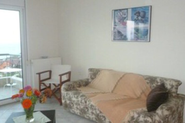 Room 11 of 23