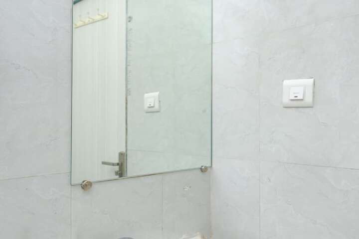 Room 55 of 102