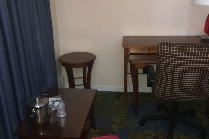 Room 47 of 81