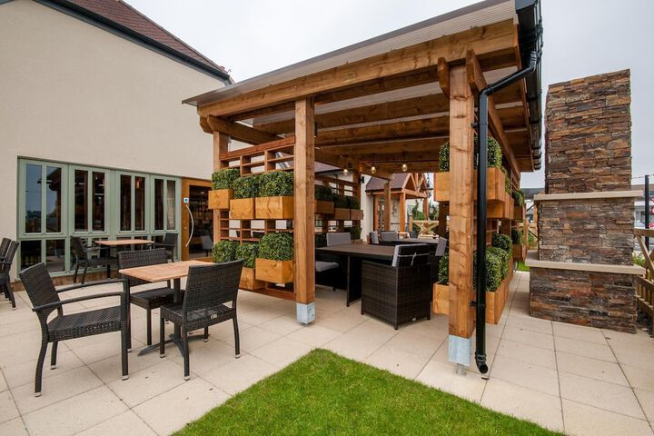 Terrace/Patio 26 of 30