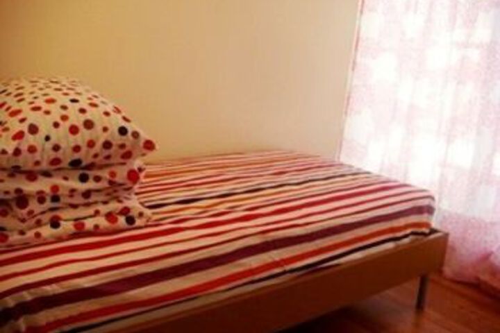 Room 12 of 15