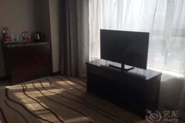 Room 46 of 137