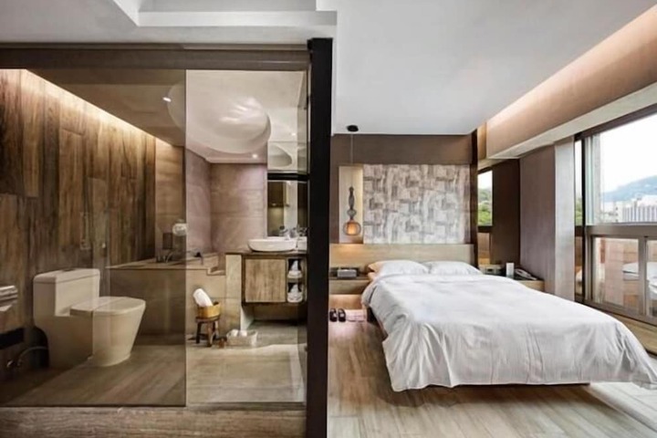 Room 3 of 63