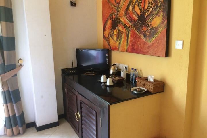 Room 19 of 52