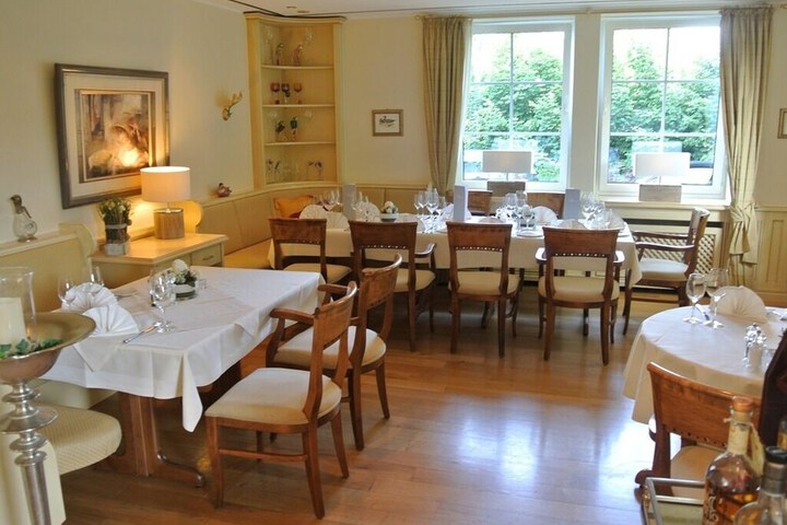 Restaurants