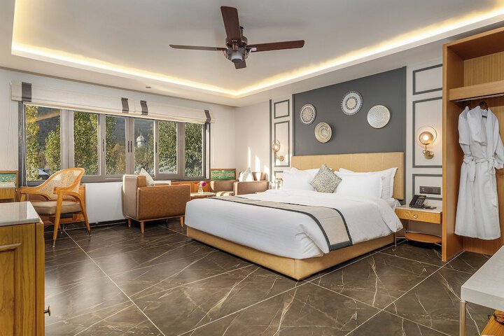 Room 16 of 45