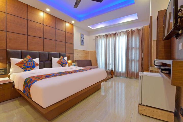 FabHotel Rajpur Road Retreat