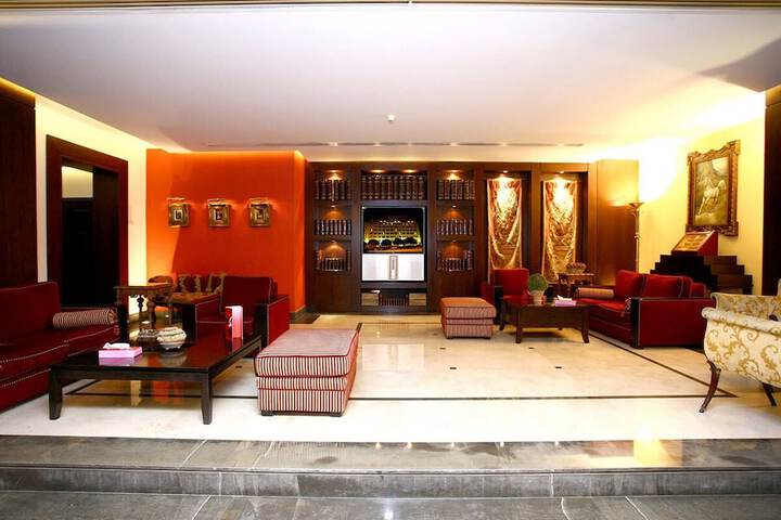 Lobby Entry