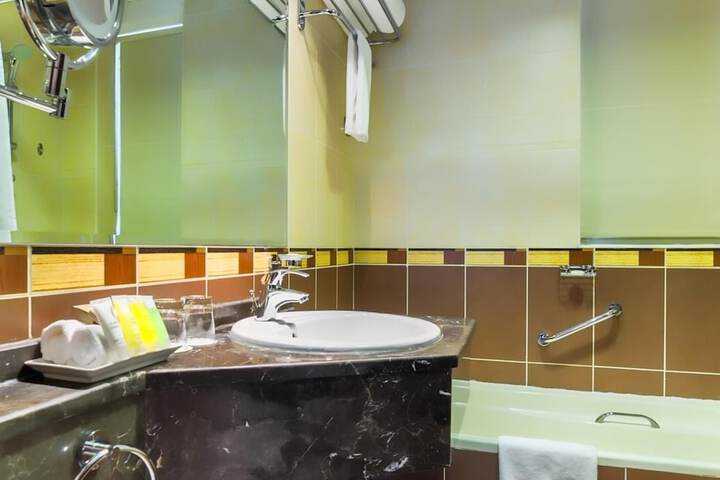 Clean Restrooms