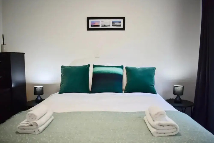Photo of 3 Bedroom Modern Townhouse in the Heart of Auckland