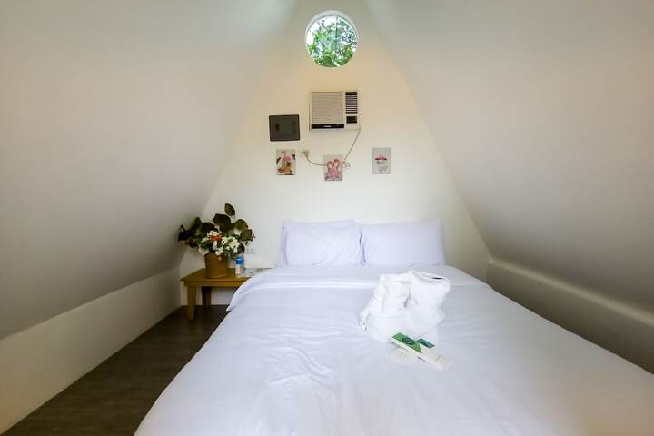Room 15 of 80