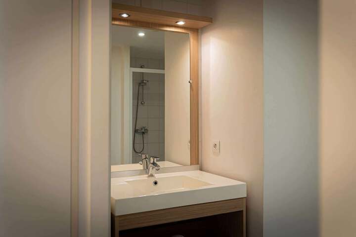 Clean Restrooms