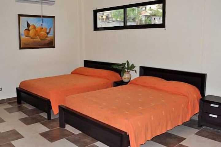 Room 8 of 38