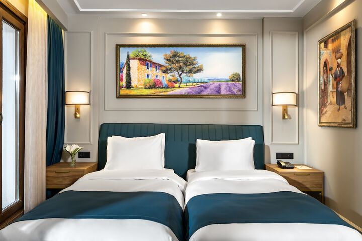 Room 3 of 30
