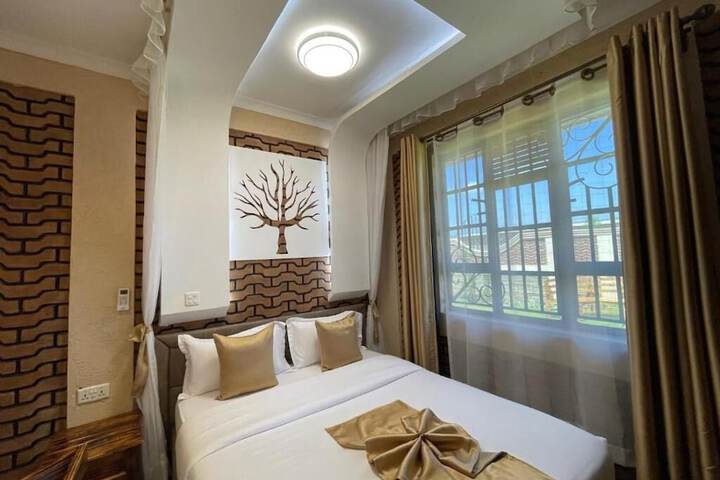 Room 2 of 58