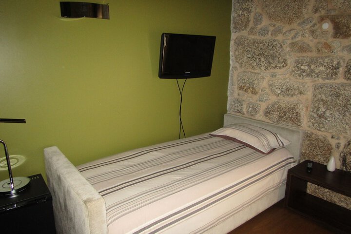 Room 16 of 88