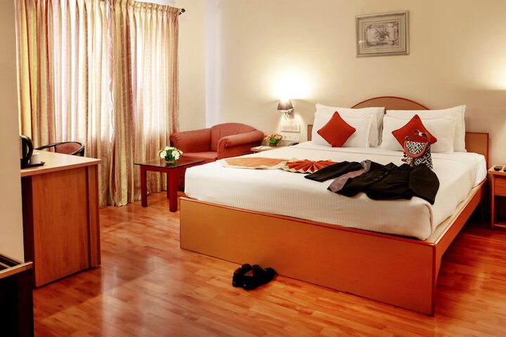 Room 5 of 22