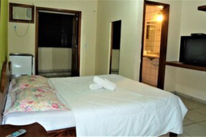Room 26 of 38