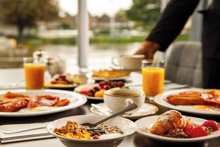 Breakfast meal