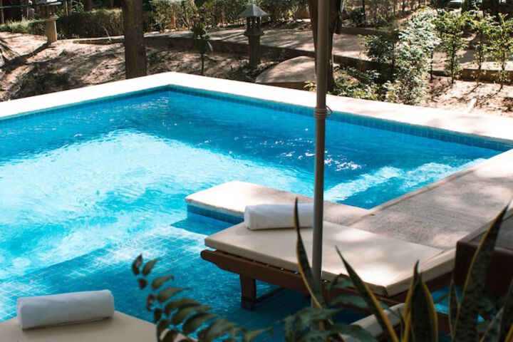 Pool 69 of 93