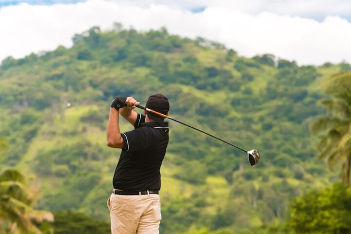 Golf 32 of 57