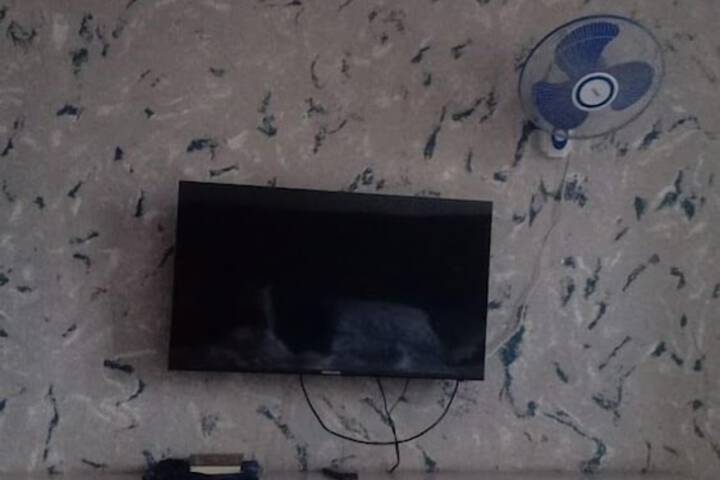 Room 4 of 51